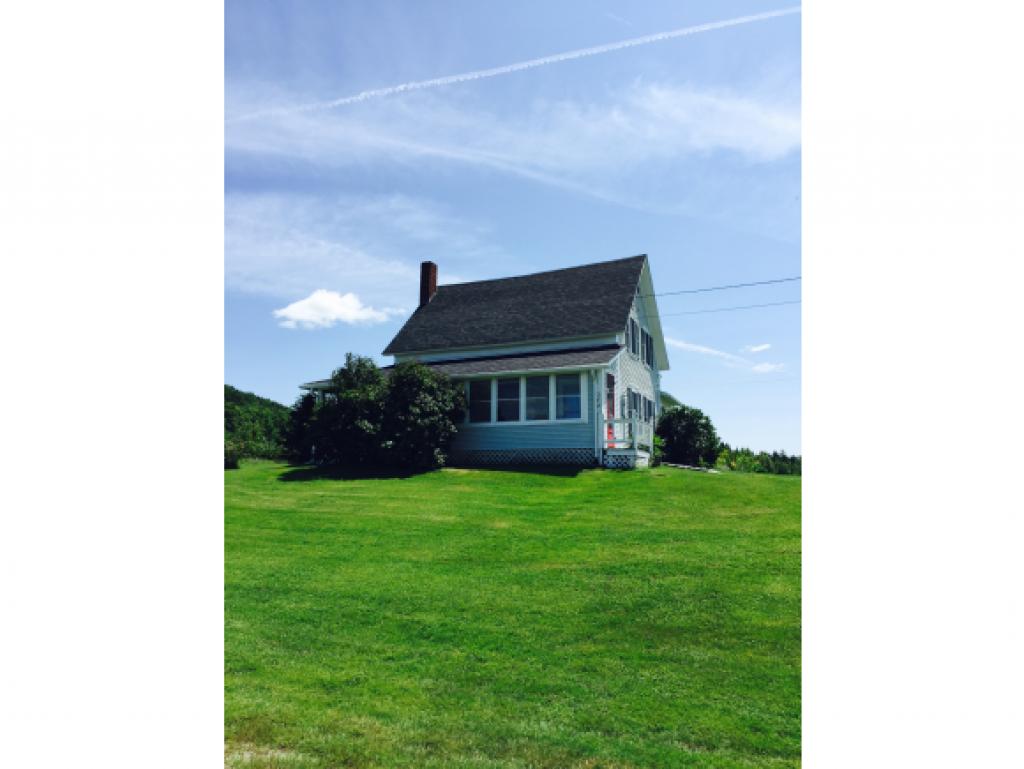 372 Sanville Road Troy, VT 05874 - Photo 4 of 27