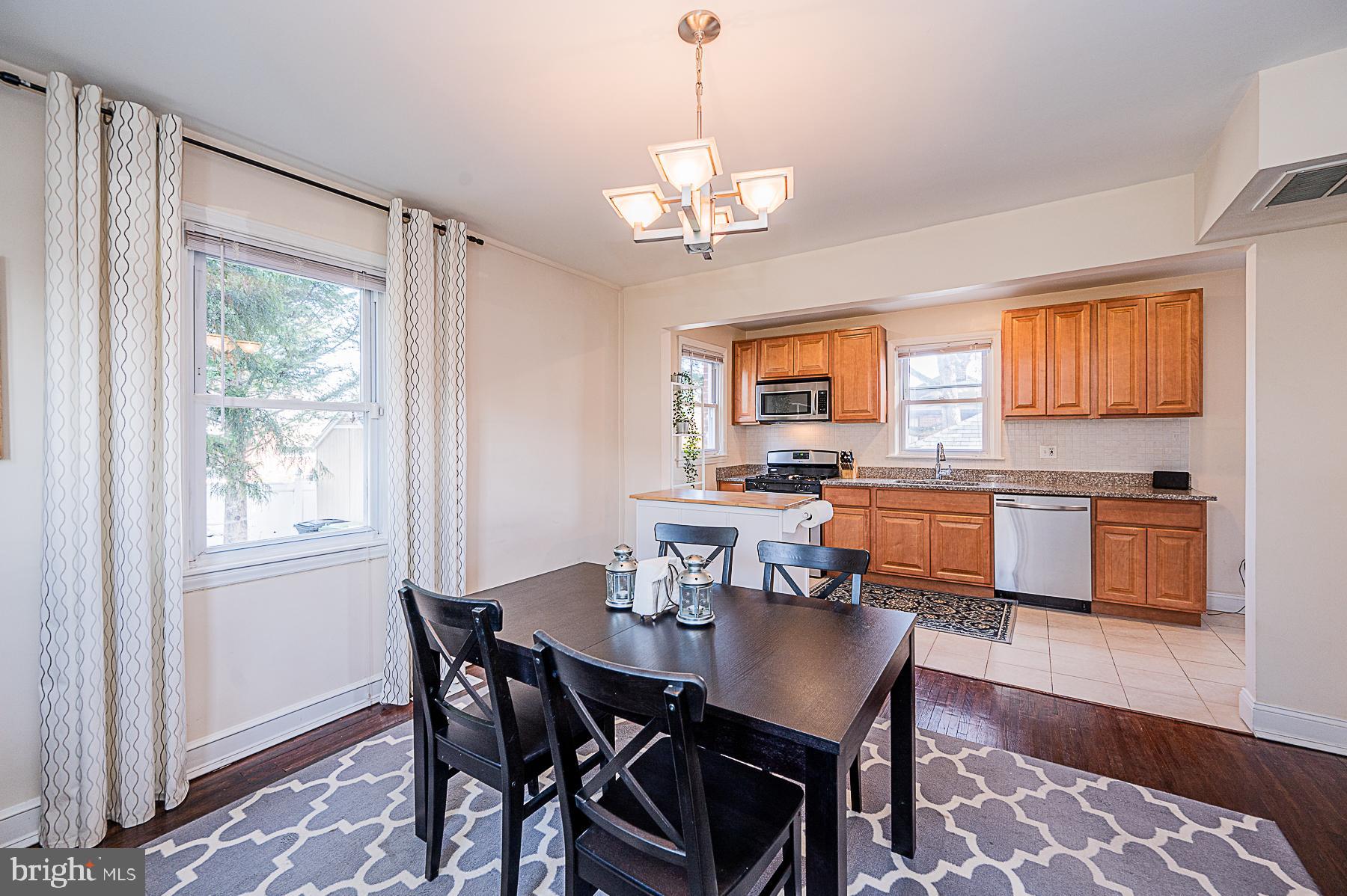 101 Westowne Road Baltimore, MD 21229 - Photo 7 of 31 Dining Room