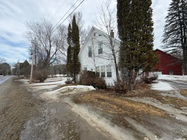 $239,900 | 1779 River Road, Clinton, ME 04927