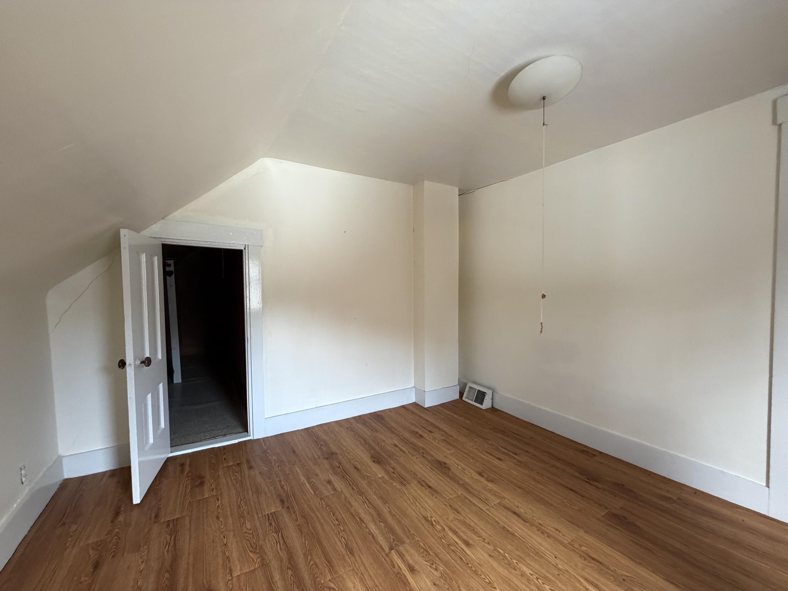 1779 River Road Clinton, ME 04927 - Photo 18 of 41 IMG_5235