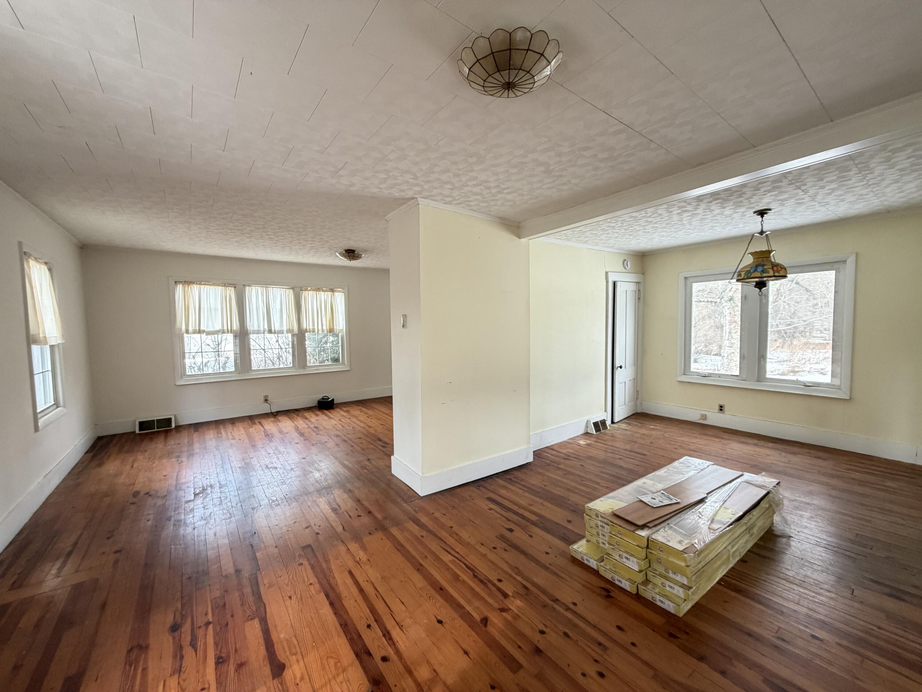 1779 River Road Clinton, ME 04927 - Photo 24 of 41 IMG_5229