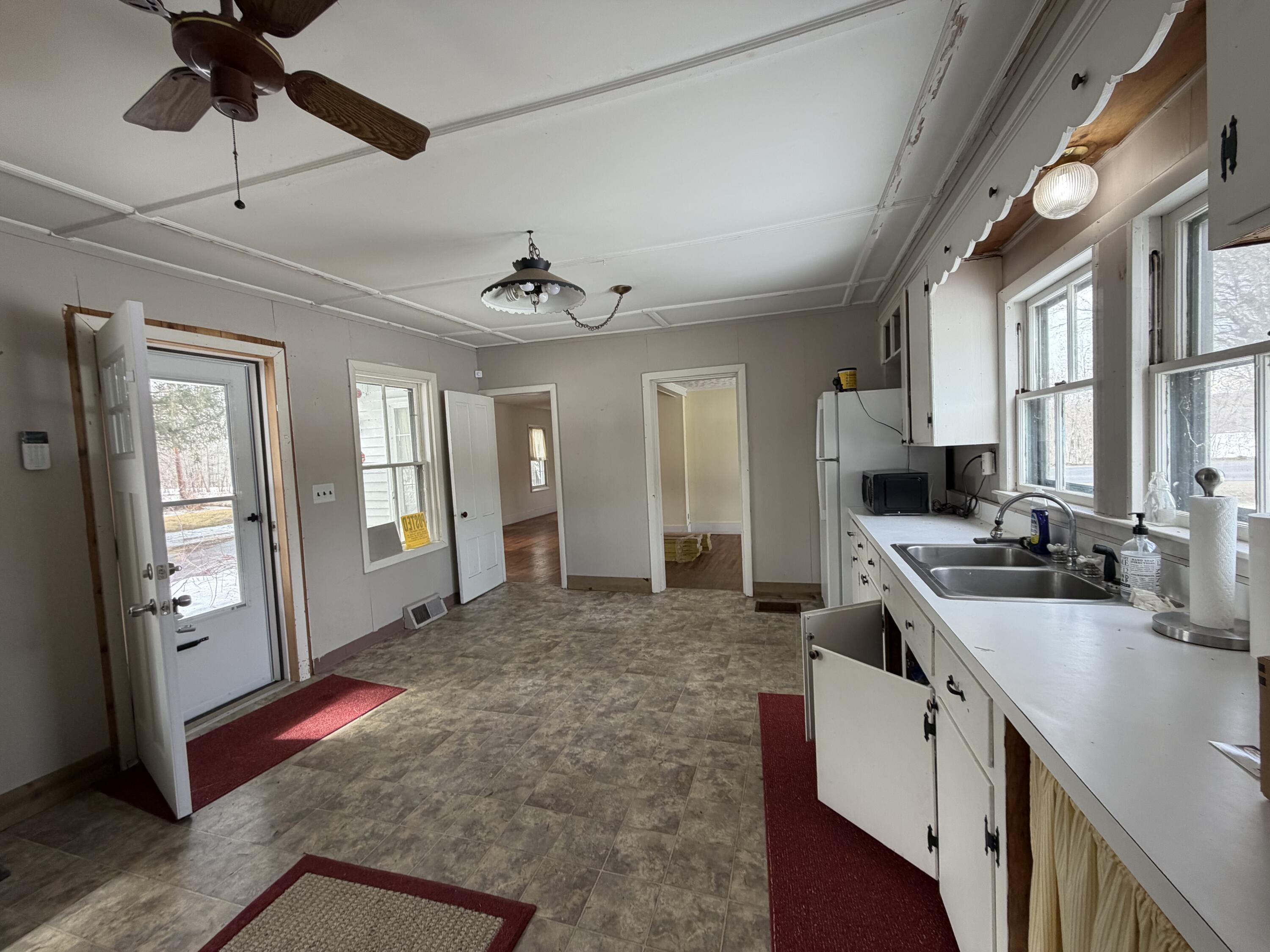 1779 River Road Clinton, ME 04927 - Photo 5 of 41 IMG_5247