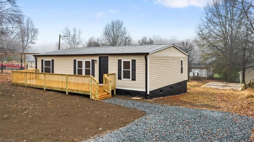 3356 Piedmont Estates Road Climax, NC 27233 - Photo 3 of 33