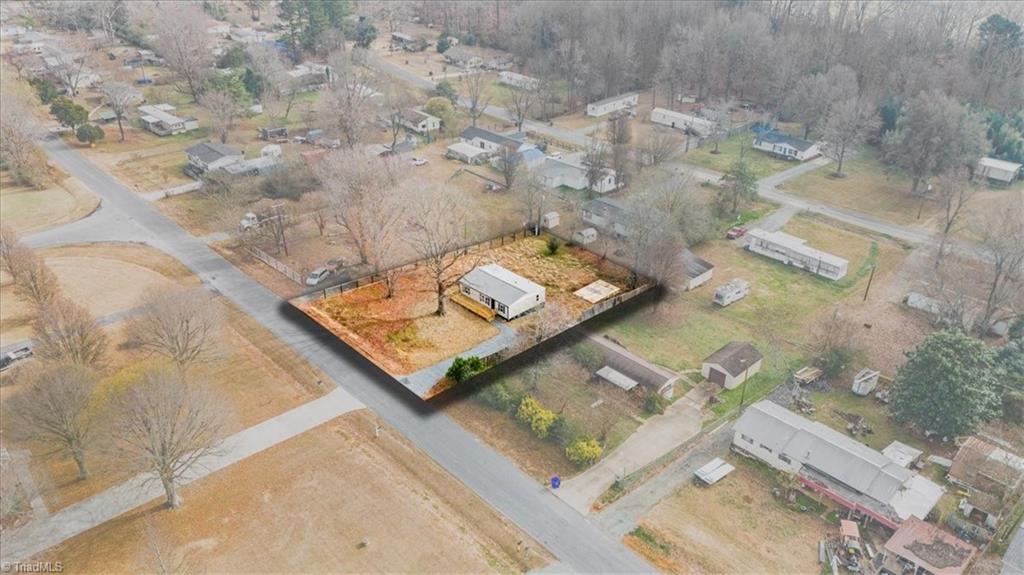 3356 Piedmont Estates Road Climax, NC 27233 - Photo 5 of 33