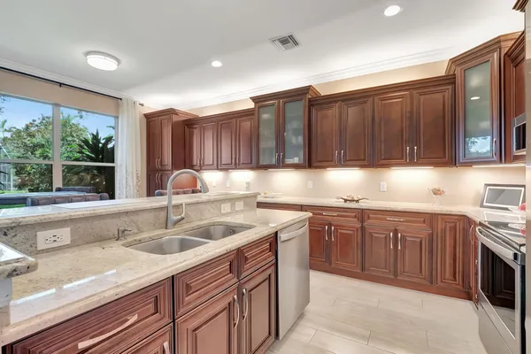 $899,000 | 13599 Breton Lane, Delray Beach, FL 33446