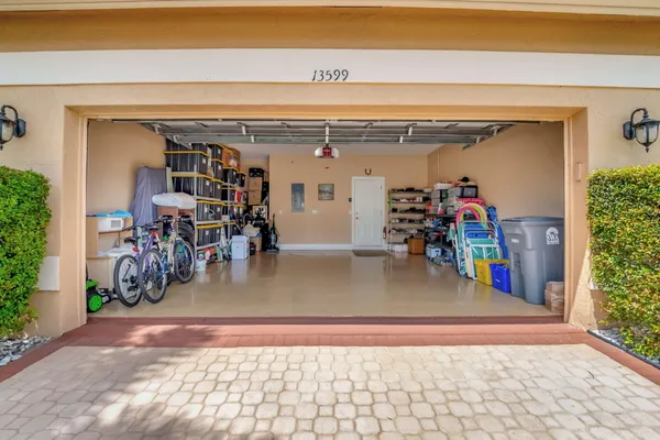 $899,000 | 13599 Breton Lane, Delray Beach, FL 33446