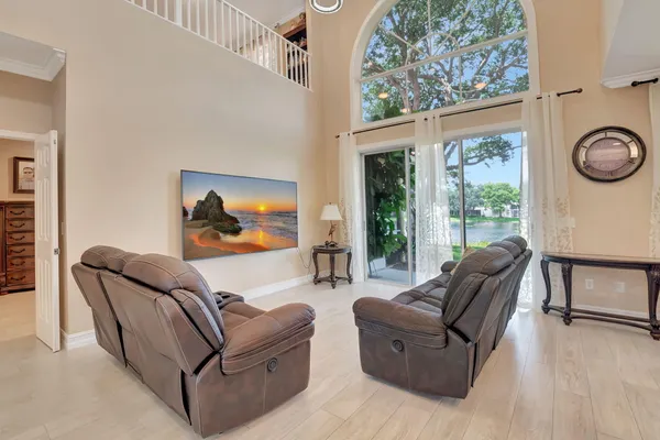$899,000 | 13599 Breton Lane, Delray Beach, FL 33446