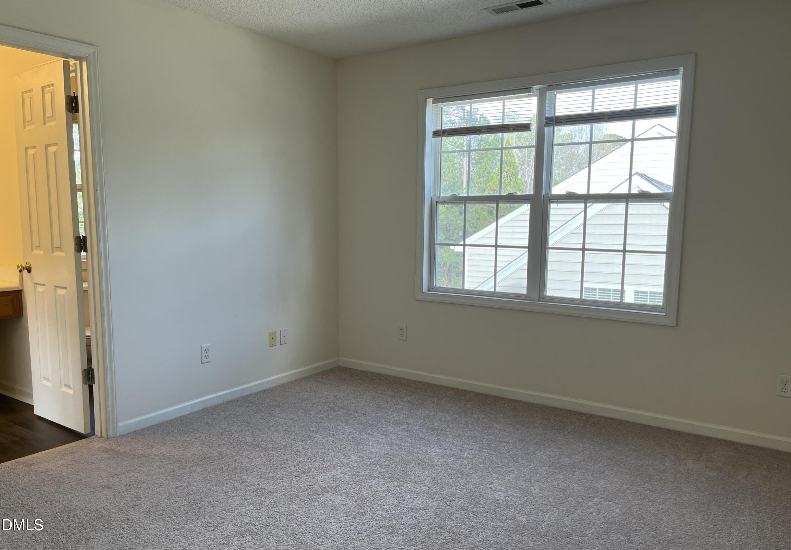 2604 Farlow Gap Lane Raleigh, NC 27603 - Photo 17 of 26 20260318041934467716000000-o
