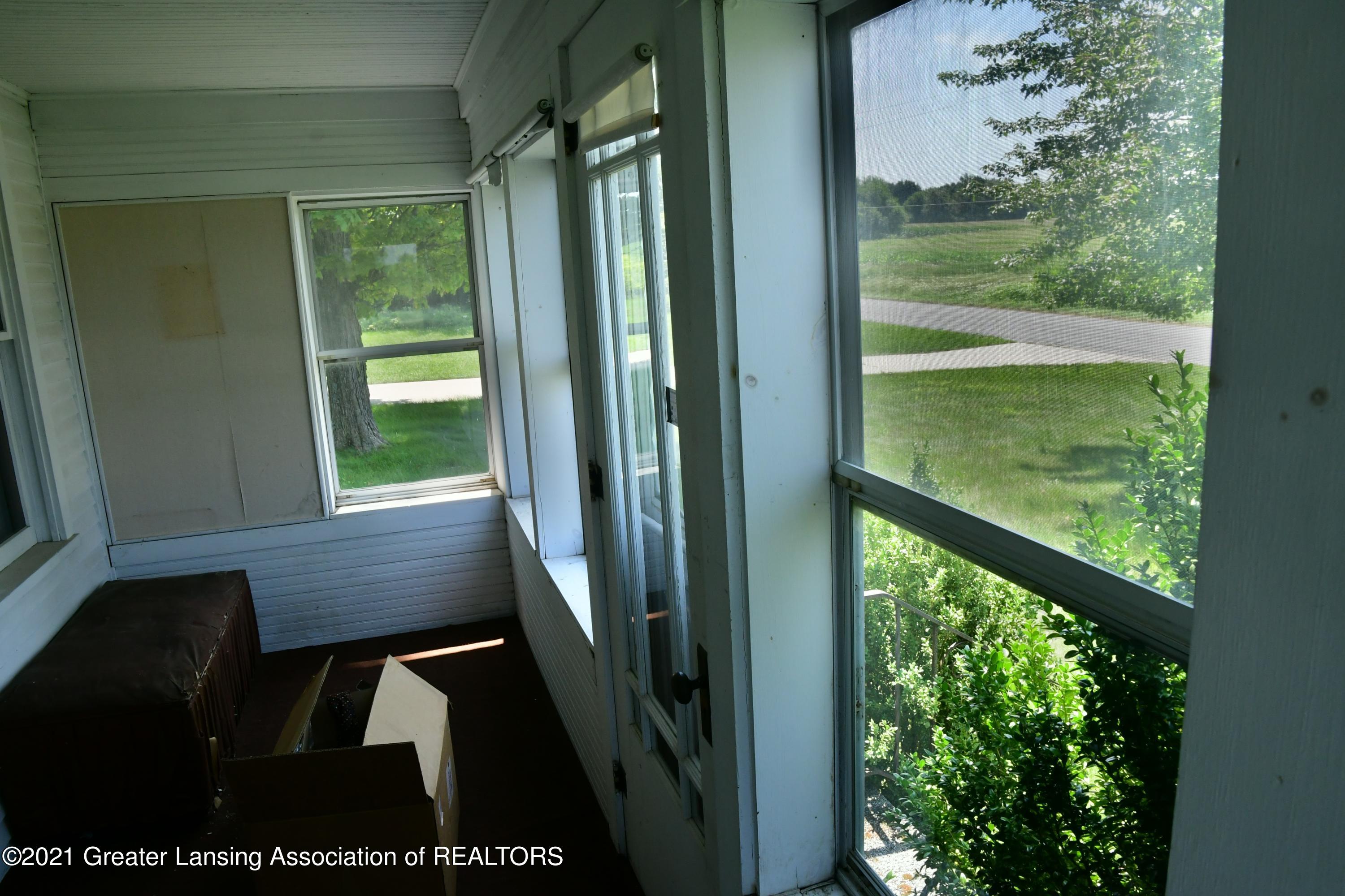 775 Tuttle Road Mason, MI 48854 - Photo 3 of 46 DSC_1844