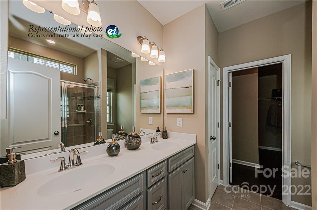15133 Lake Ridge Road, Unit 97 Charlotte, NC 28278 - Photo 9 of 16 Gallery Image 9