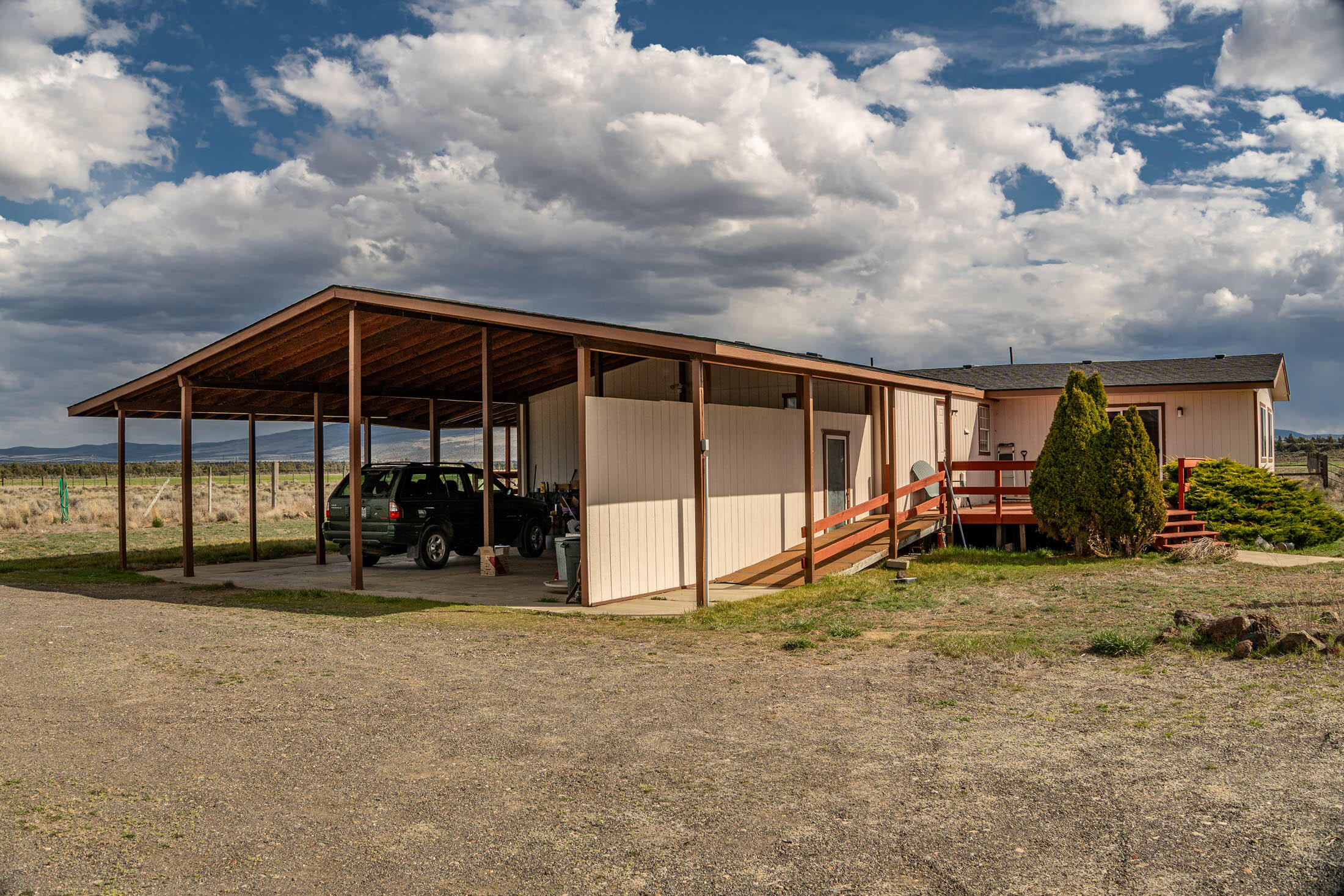 25907 South Cooper Street Bend, OR 97701 - Photo 31 of 34 a view of a backyard
