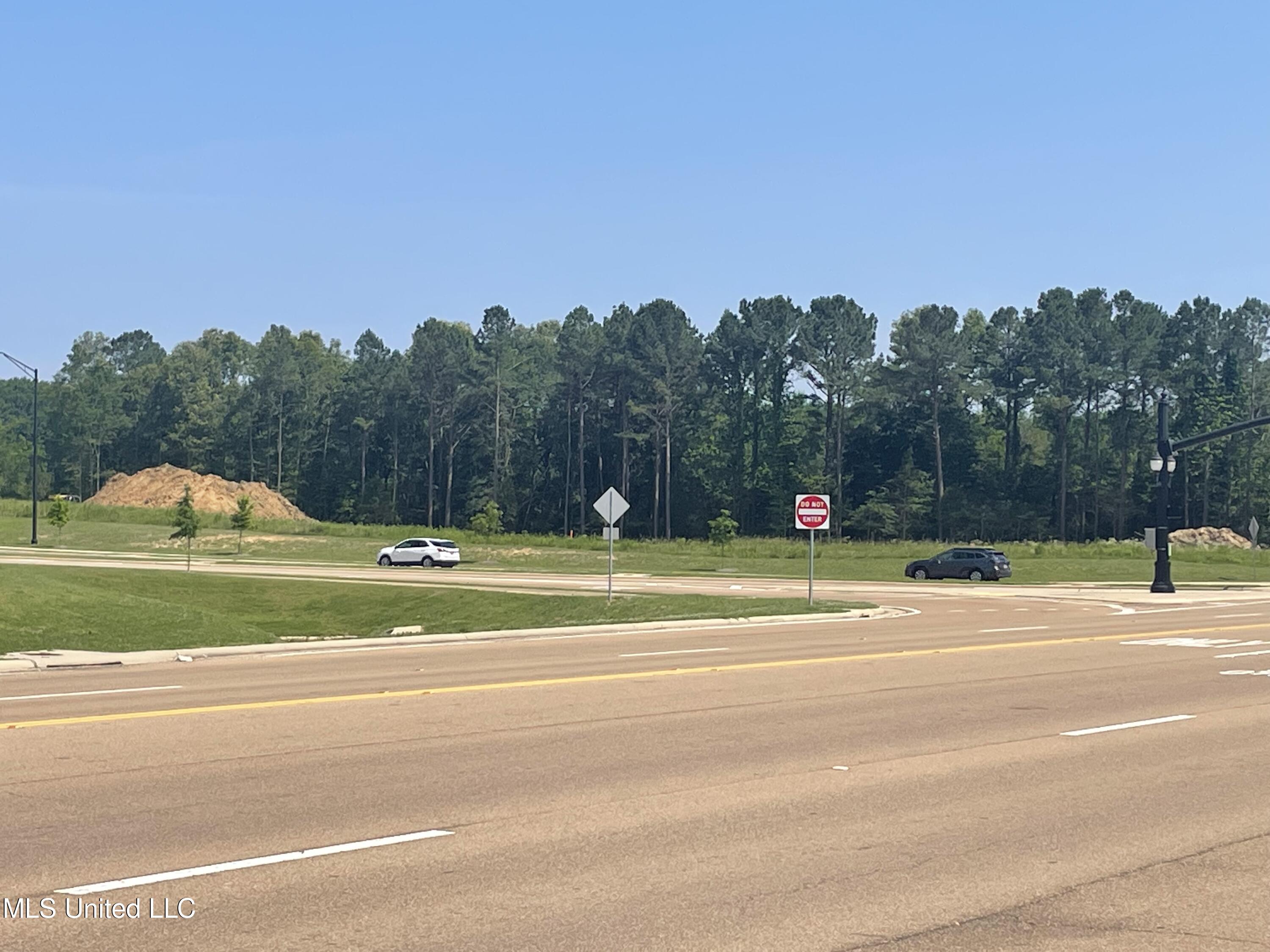 51 Highway Ridgeland Ms 39157 Ridgeland, MS 39157 - Photo 6 of 11 Street view