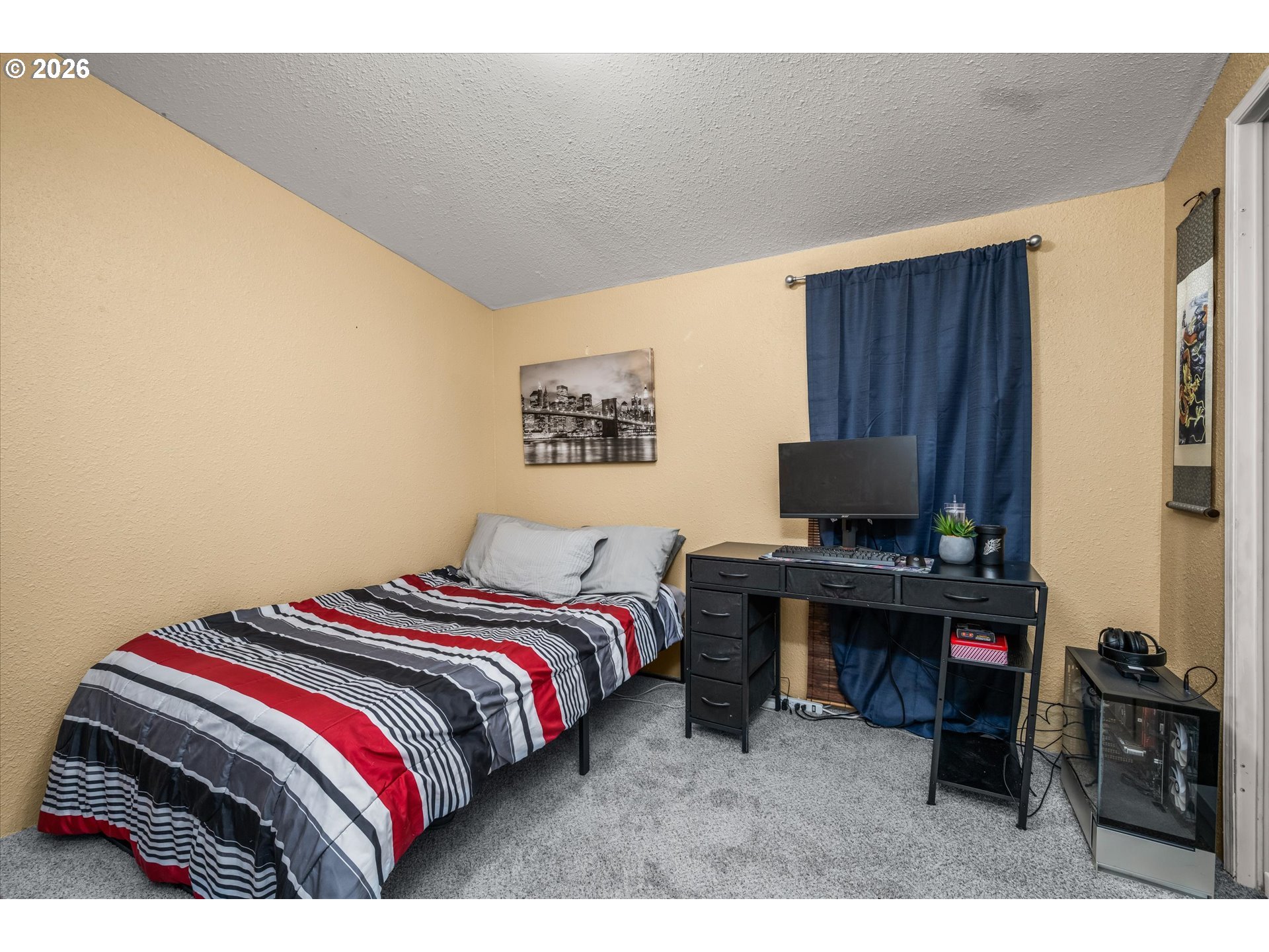 1384 David Avenue Eugene, OR 97404 - Photo 14 of 25 Bedroom