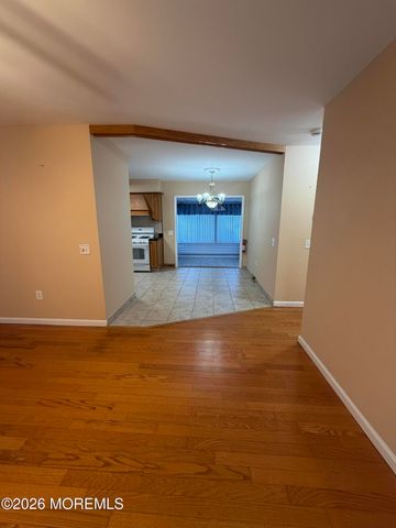 $320,000 | 15 Nebraska Drive, Matawan, NJ 07747