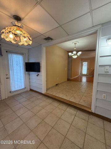 $320,000 | 15 Nebraska Drive, Matawan, NJ 07747