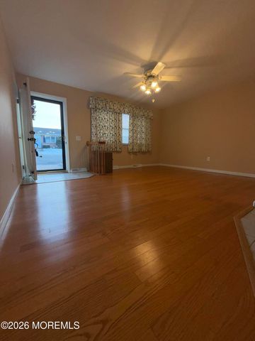 $320,000 | 15 Nebraska Drive, Matawan, NJ 07747