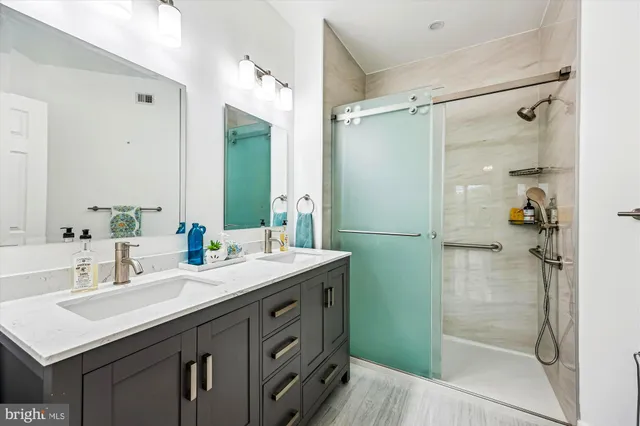 $495,000 | 110 Chevy Chase Street, Unit 205, Gaithersburg, MD 20878