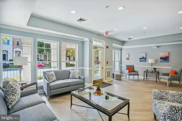 $495,000 | 110 Chevy Chase Street, Unit 205, Gaithersburg, MD 20878