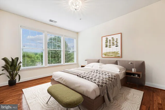 $495,000 | 110 Chevy Chase Street, Unit 205, Gaithersburg, MD 20878