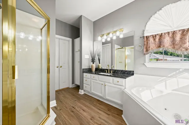 $322,500 | 13705 Ector Drive, Baker, LA 70714