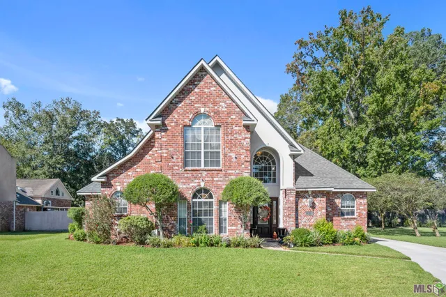 $322,500 | 13705 Ector Drive, Baker, LA 70714