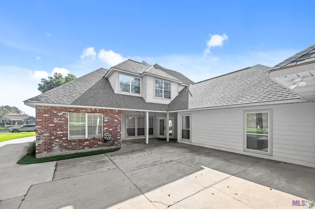 $322,500 | 13705 Ector Drive, Baker, LA 70714