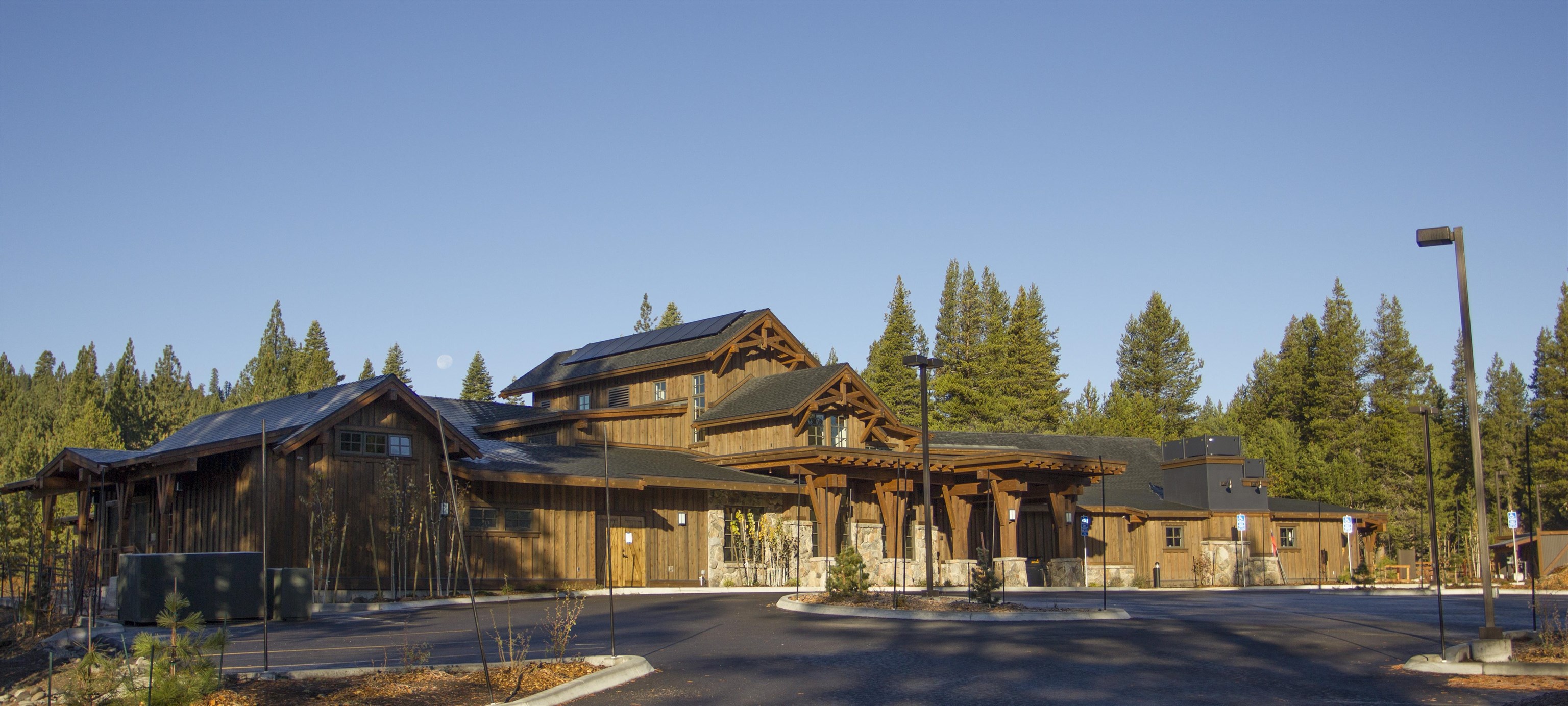 11483 Chamonix Road Truckee, CA 96161 - Photo 18 of 28