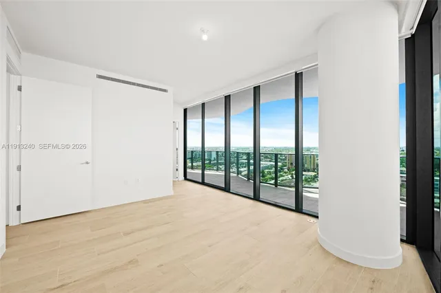 $3,599,000 | 900 North Ocean Boulevard, Unit 1606, Pompano Beach, FL 33062