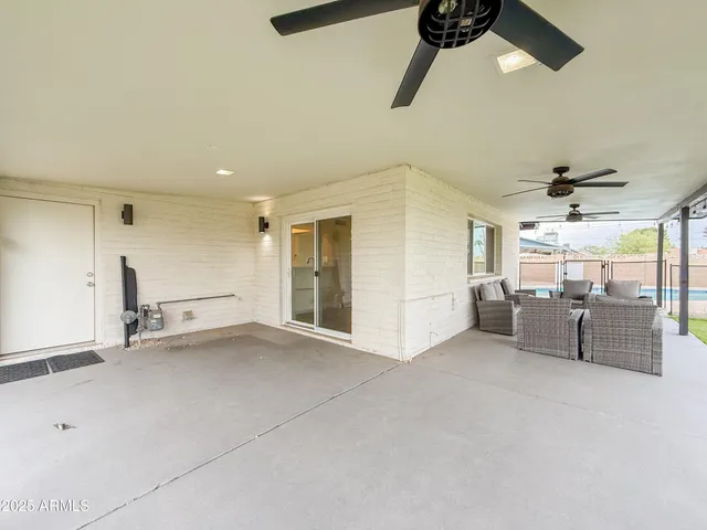 $2,795 | 1917 West Topeka Drive, Phoenix, AZ 85027