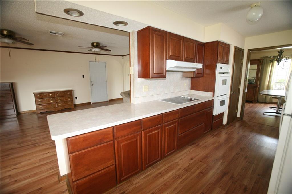 4908 Rye Street Metairie, LA 70006 - Photo 4 of 14 Gallery Image 4