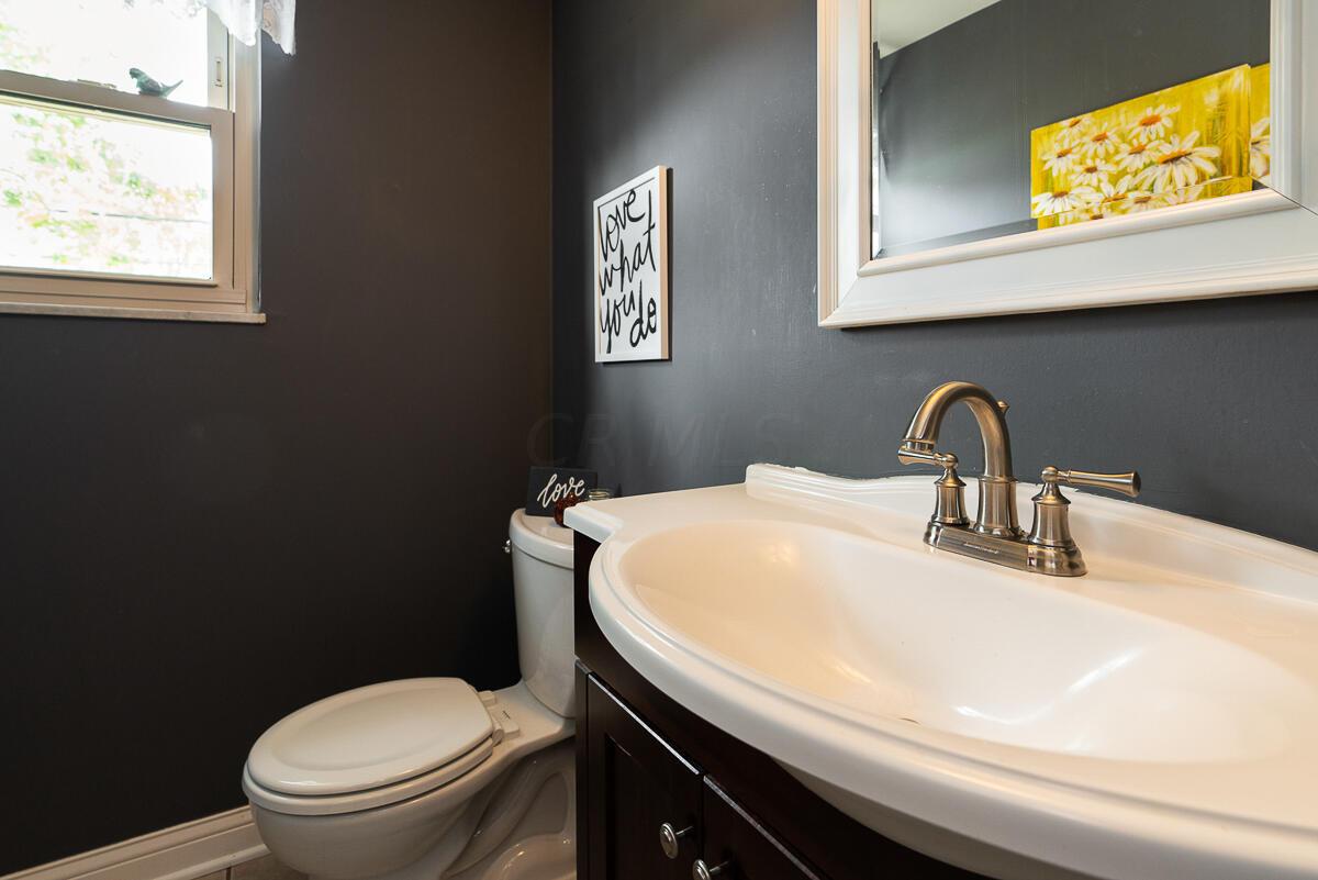 5489 Blue Ash Road Columbus, OH 43229 - Photo 16 of 33 Gallery Image 16