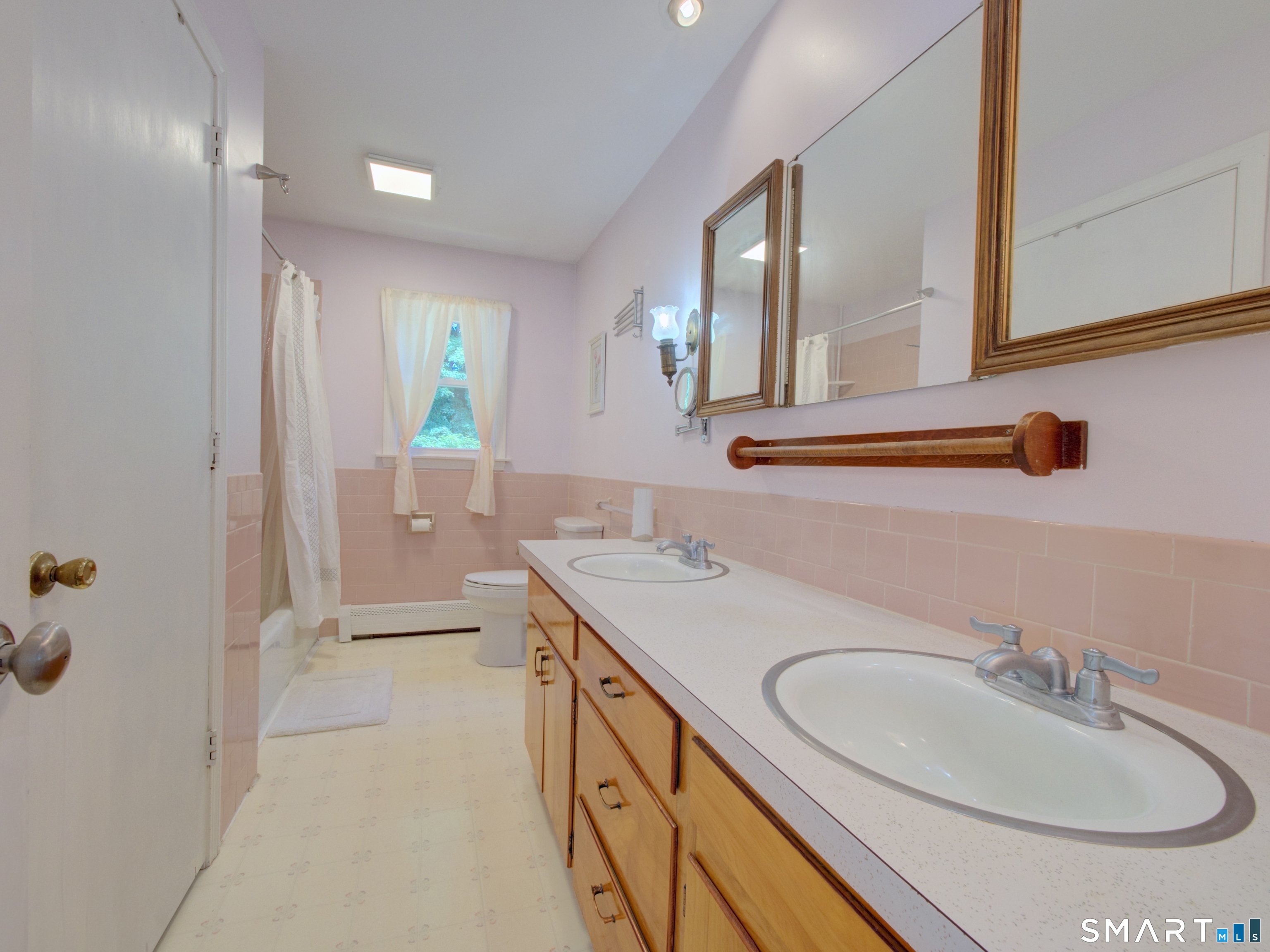 232 Forest Road Mansfield, CT 06268 - Photo 22 of 40