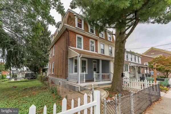 $260,000 | 36 East Washington Avenue, Clifton Heights, PA 19018