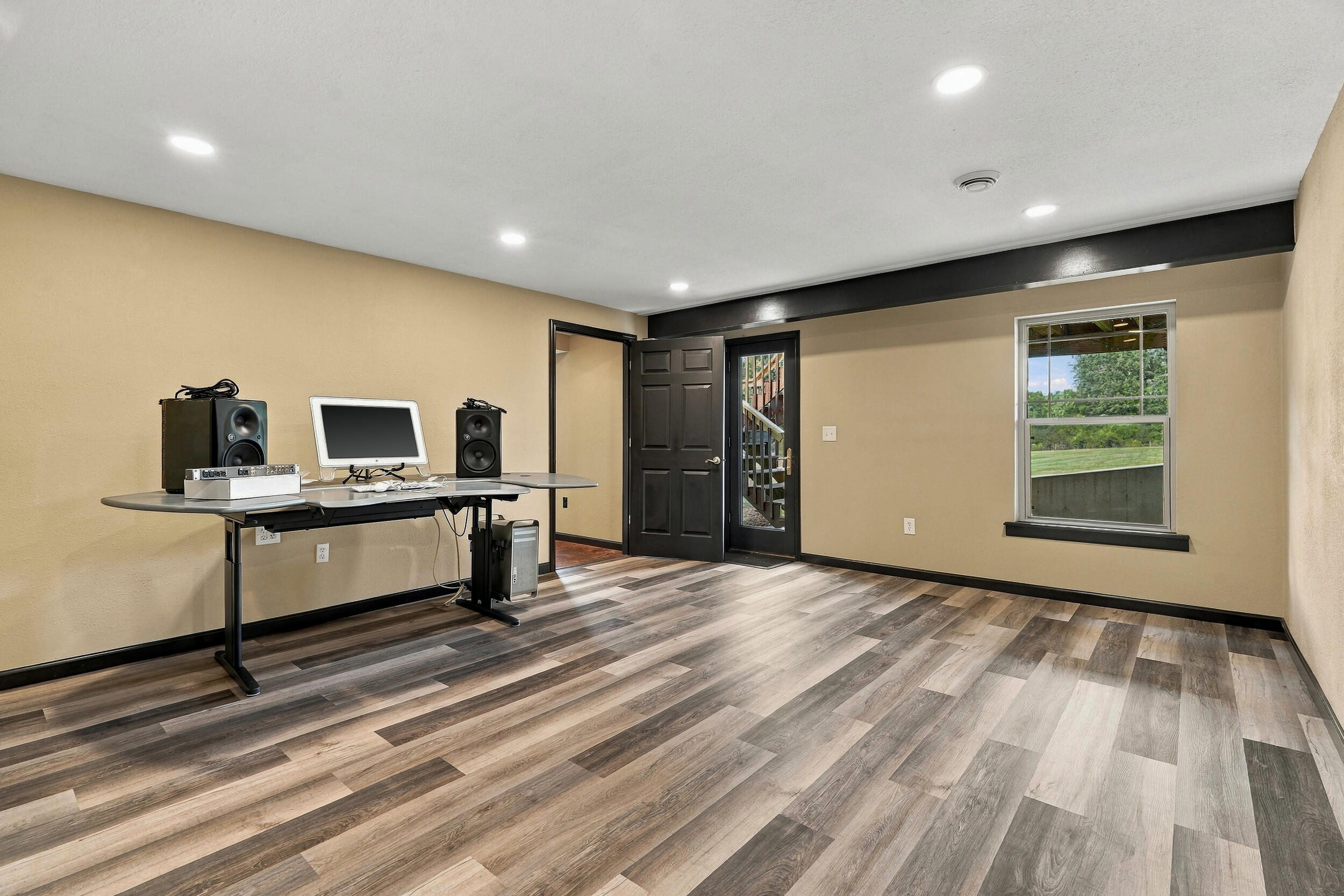 9325 East St Charles Road Columbia, MO 65202 - Photo 30 of 59 Gallery Image 30