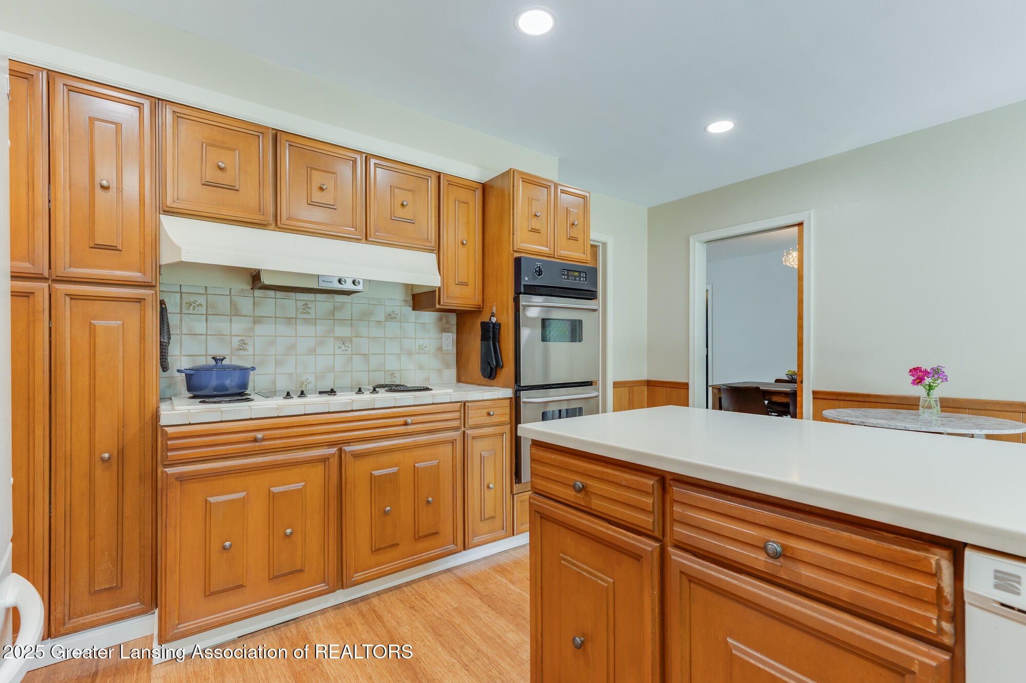 1522 Hitching Post Road East Lansing, MI 48823 - Photo 10 of 34 1552_Hitchingpost_FSBO-52