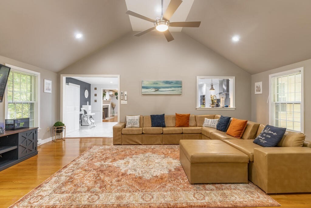 335 Springs Road Bedford, MA 01730 - Photo 13 of 31 Gallery Image 13