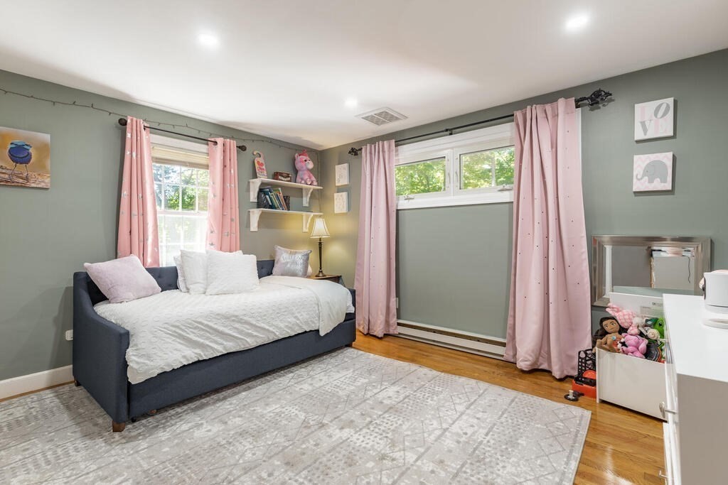 335 Springs Road Bedford, MA 01730 - Photo 19 of 31 Gallery Image 19