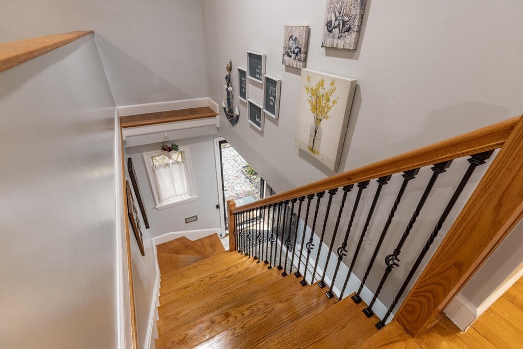 335 Springs Road Bedford, MA 01730 - Photo 5 of 31 Gallery Image 5