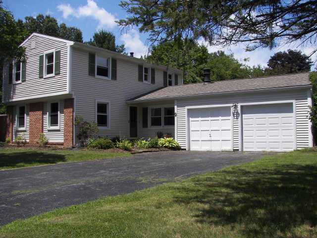 9 Arrowhead Road Pittsford, NY 14534 - Photo 1 of 1 Exterior Front