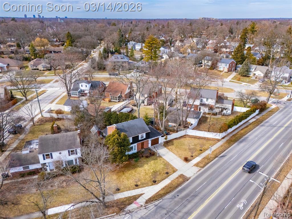 2211 Crooks Road Royal Oak, MI 48073 - Photo 32 of 39 Gallery Image 32