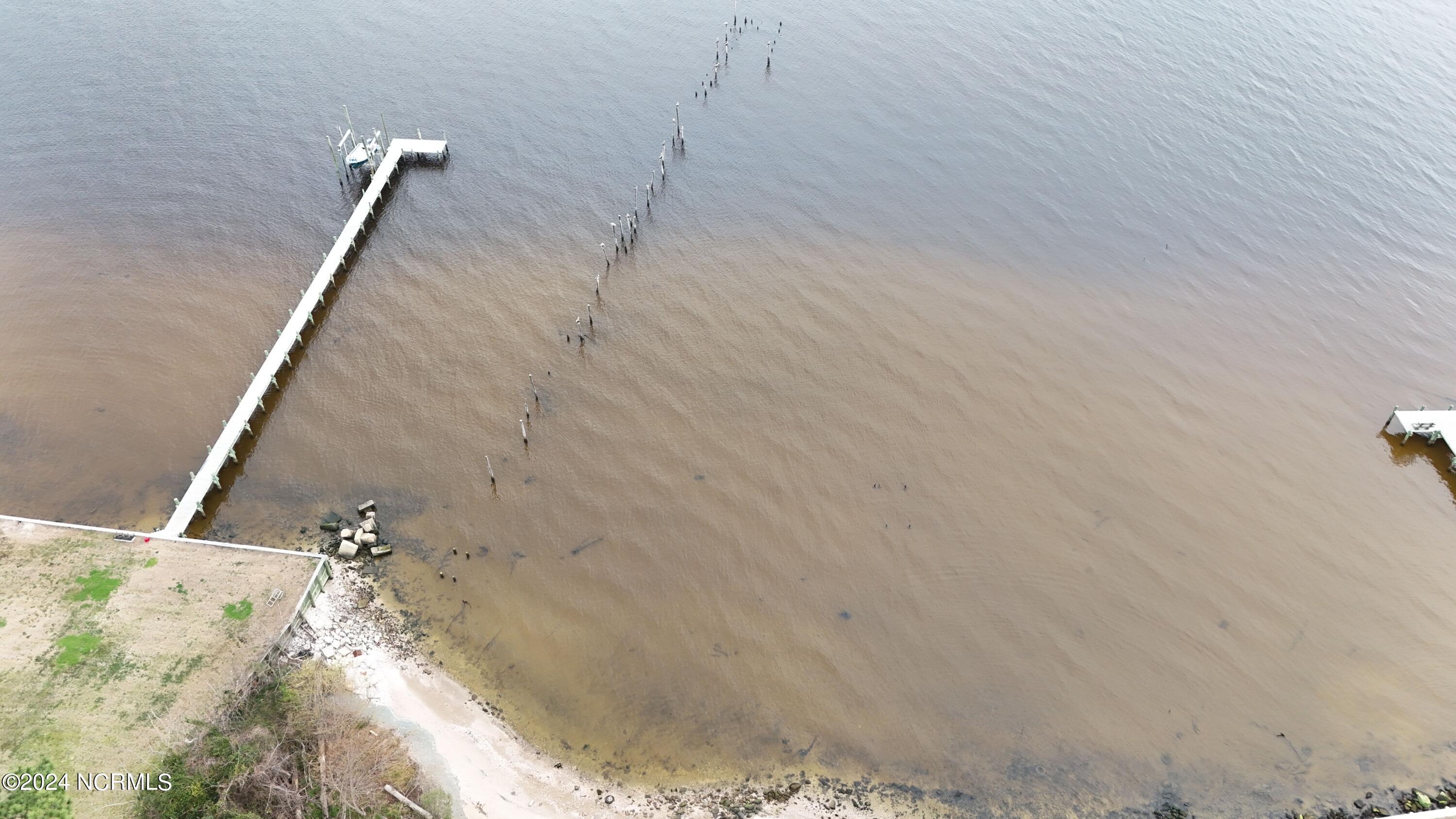 148 Johnson Point Road New Bern, NC 28560 - Photo 8 of 16 148 Johnson Point Rd, New Bern NC