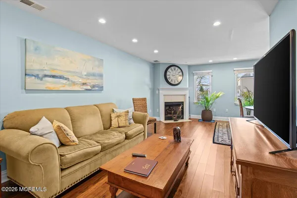 $595,000 | 26 Bayview Court, Long Branch, NJ 07740