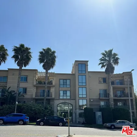 $850,000 | 8238 West Manchester Avenue, Unit 103, Playa del Rey, CA 90293
