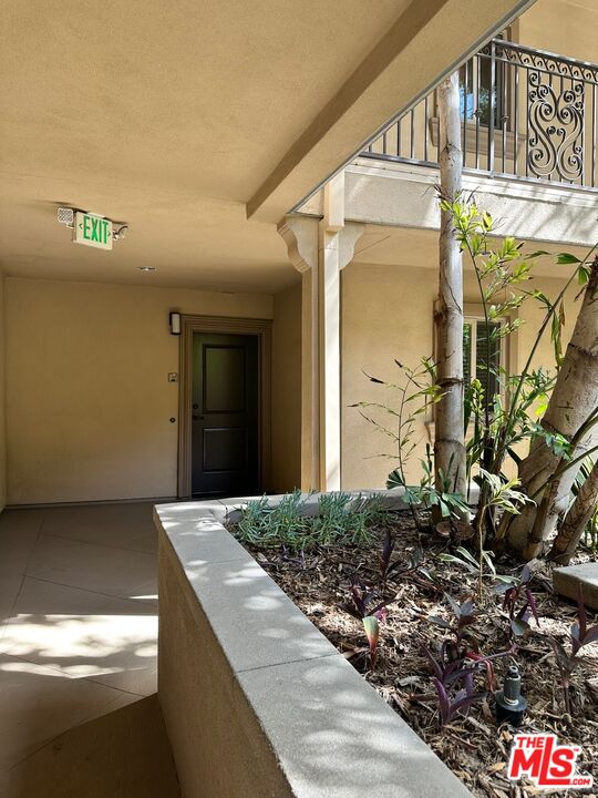 8238 West Manchester Avenue, Unit 103 Playa del Rey, CA 90293 - Photo 11 of 46