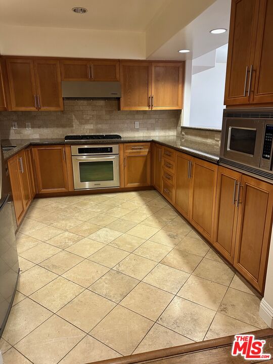 8238 West Manchester Avenue, Unit 103 Playa del Rey, CA 90293 - Photo 20 of 46