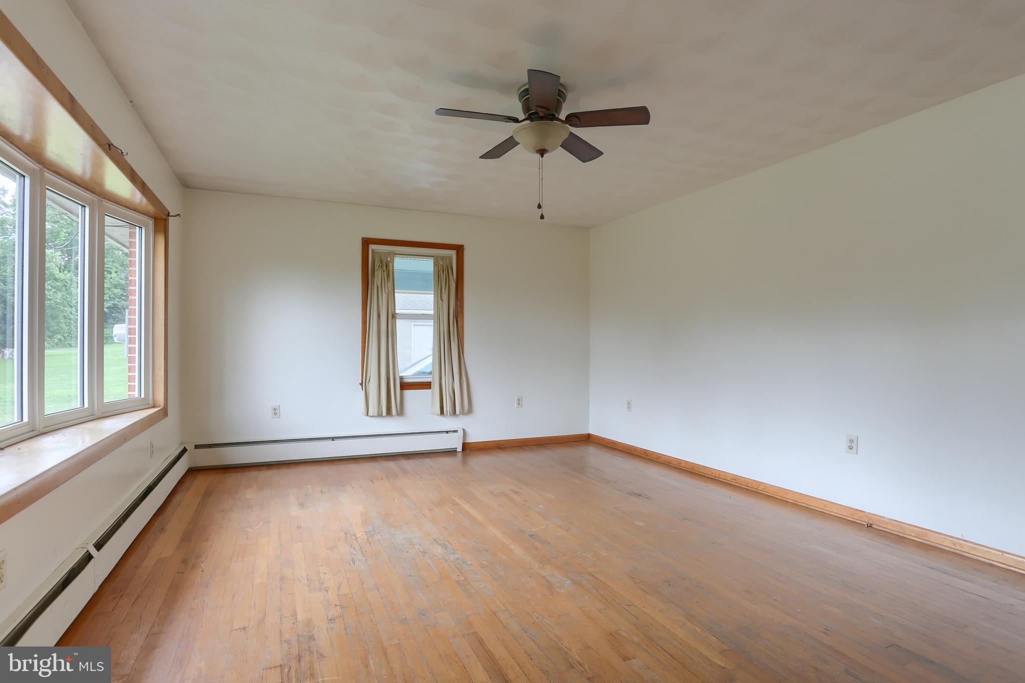 4118 Roush Road Elizabethtown, PA 17022 - Photo 13 of 30 Gallery Image 13