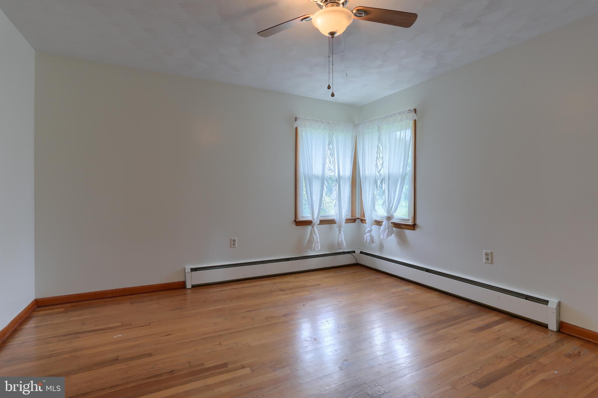 4118 Roush Road Elizabethtown, PA 17022 - Photo 26 of 30 Gallery Image 26