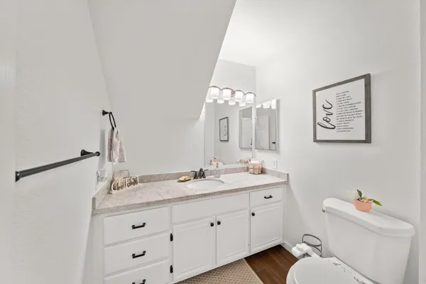 $389,900 | 4752 67th Street, Sacramento, CA 95820