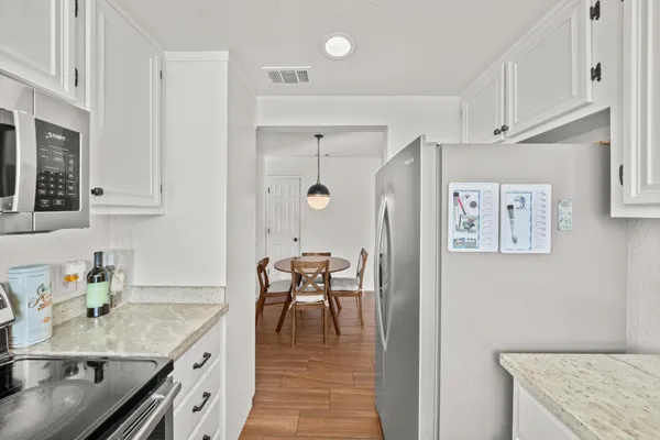 $389,900 | 4752 67th Street, Sacramento, CA 95820