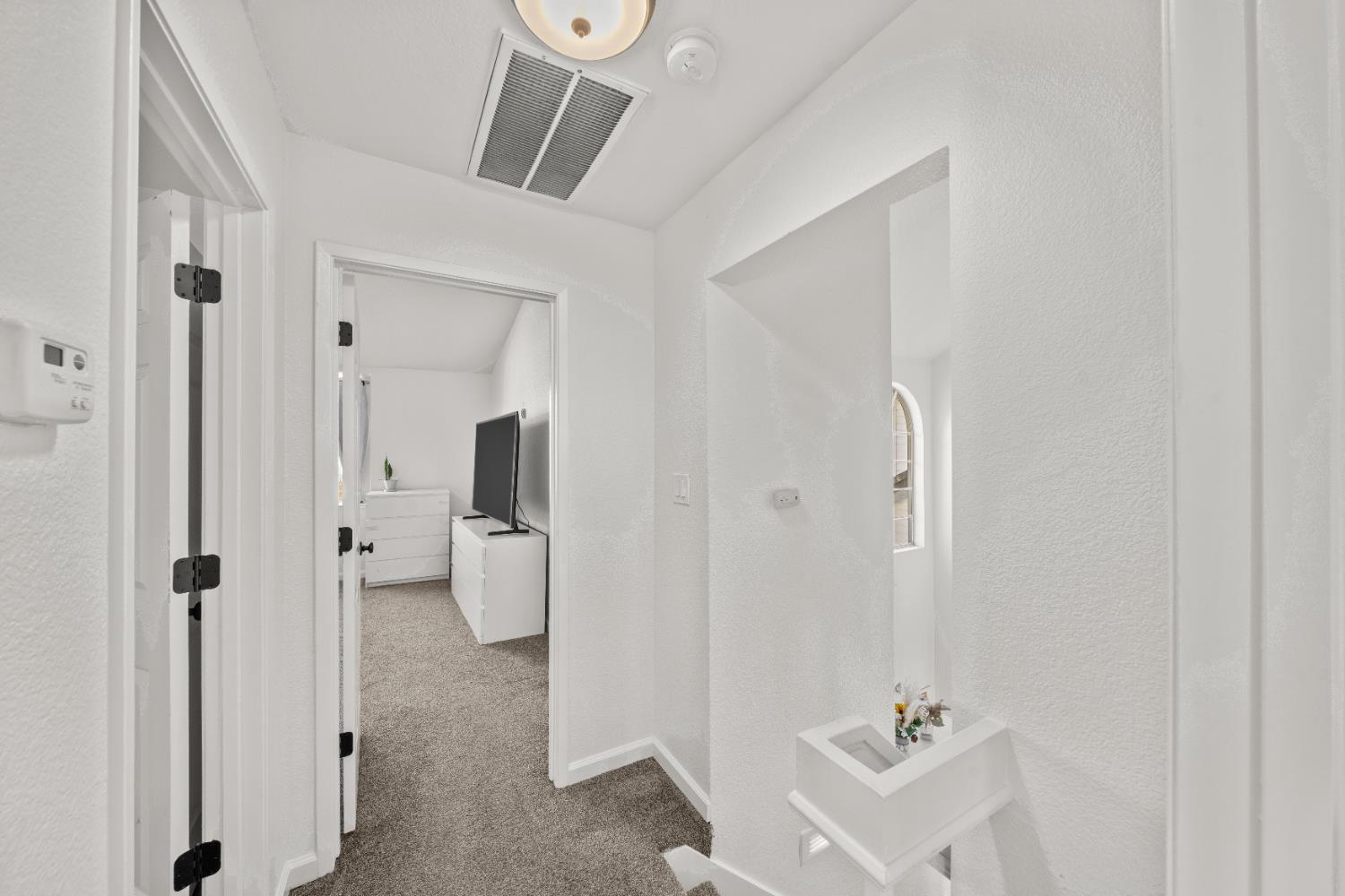 4752 67th Street Sacramento, CA 95820 - Photo 19 of 31